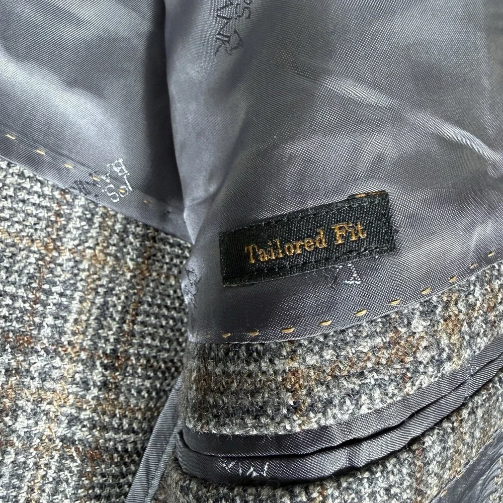 Jos A Bank Blazer Men's 46L Gray Plaid Wool Two Button Lanifico Di‎ Pray